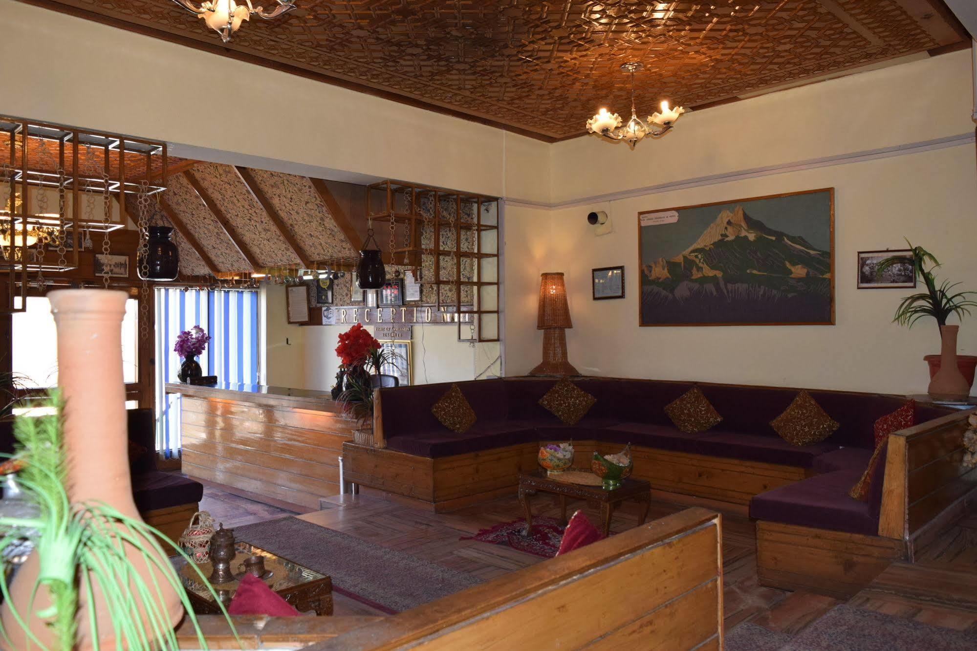 Welcome Hotel Гульмарг Экстерьер фото
